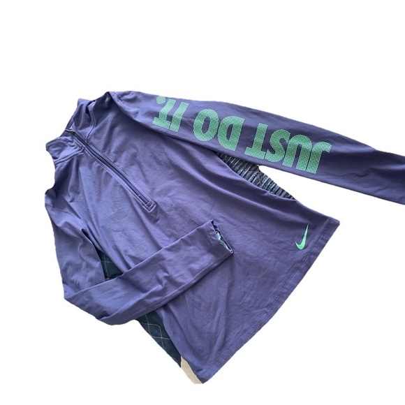 Nike Dri-FIT Purple Long Sleeve 1/4 Zip Top size M - Picture 3 of 5
